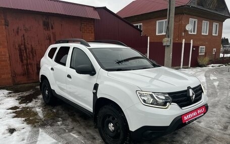 Renault Duster, 2021 год, 1 800 000 рублей, 2 фотография