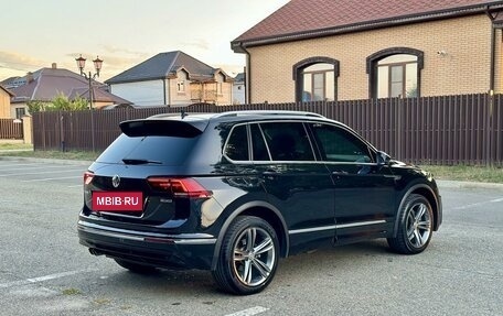 Volkswagen Tiguan II, 2018 год, 3 150 000 рублей, 3 фотография