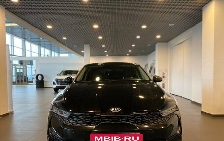 KIA K5, 2021 год, 2 950 000 рублей, 8 фотография