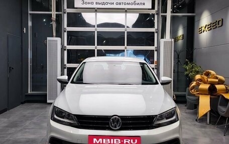 Volkswagen Jetta VI, 2016 год, 1 579 000 рублей, 2 фотография