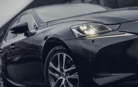 Lexus IS III, 2018 год, 3 490 000 рублей, 5 фотография