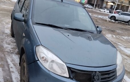 Renault Sandero I, 2011 год, 240 000 рублей, 2 фотография