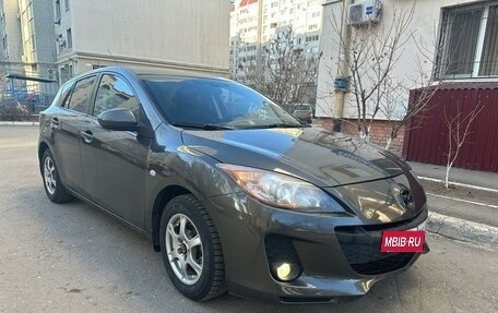 Mazda 3, 2012 год, 970 000 рублей, 2 фотография