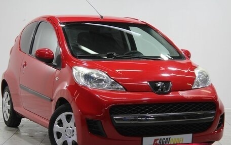 Peugeot 107 I рестайлинг, 2011 год, 543 000 рублей, 3 фотография