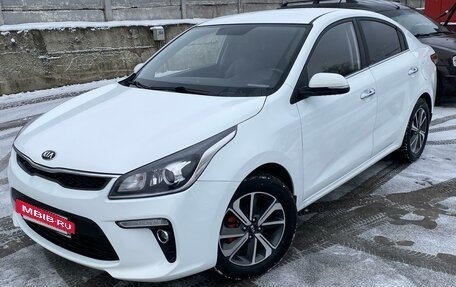 KIA Rio IV, 2018 год, 1 400 000 рублей, 4 фотография