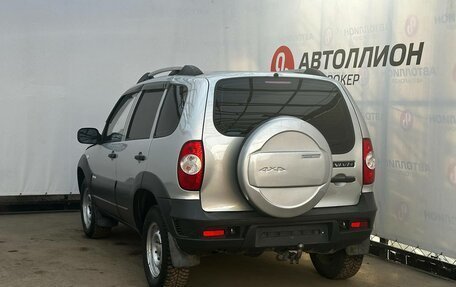 Chevrolet Niva I рестайлинг, 2011 год, 501 900 рублей, 5 фотография