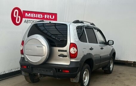 Chevrolet Niva I рестайлинг, 2011 год, 501 900 рублей, 7 фотография