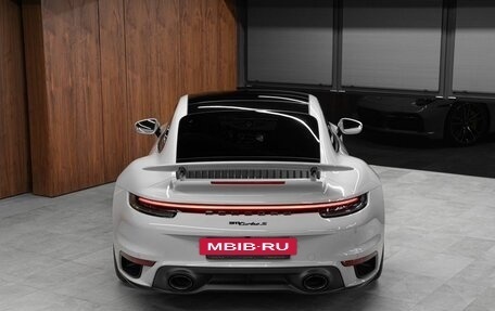 Porsche 911, 2023 год, 41 146 000 рублей, 13 фотография