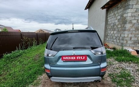 Mitsubishi Outlander III рестайлинг 3, 2006 год, 899 000 рублей, 2 фотография