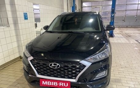 Hyundai Tucson III, 2018 год, 2 147 000 рублей, 2 фотография