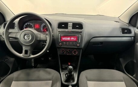 Volkswagen Polo VI (EU Market), 2012 год, 970 000 рублей, 16 фотография