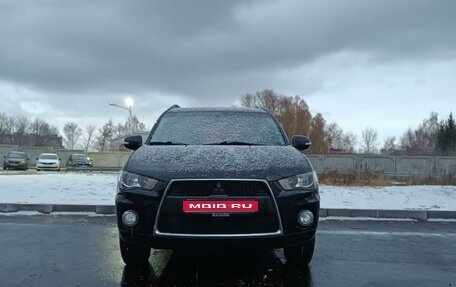 Mitsubishi Outlander III рестайлинг 3, 2012 год, 1 350 000 рублей, 1 фотография