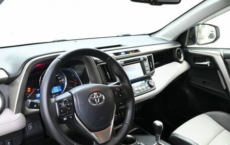 Toyota RAV4, 2014 год, 2 097 000 рублей, 8 фотография