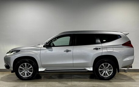 Mitsubishi Pajero Sport III рестайлинг, 2019 год, 2 990 000 рублей, 6 фотография