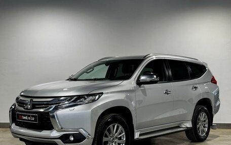 Mitsubishi Pajero Sport III рестайлинг, 2019 год, 2 990 000 рублей, 2 фотография