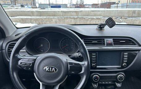 KIA Rio IV, 2018 год, 1 500 000 рублей, 9 фотография