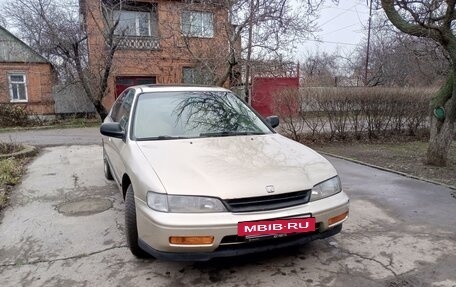 Honda Accord VII рестайлинг, 1994 год, 420 000 рублей, 3 фотография