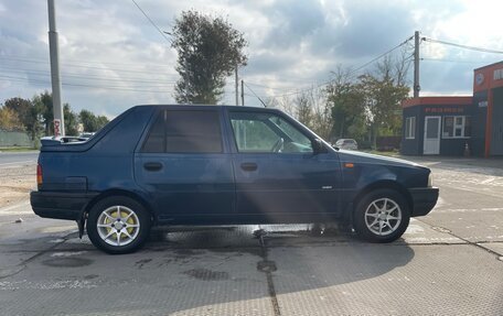 Dacia SuperNova I, 2002 год, 290 000 рублей, 2 фотография