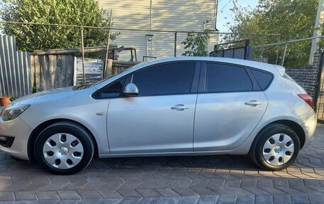 Opel Astra J, 2013 год, 910 000 рублей, 7 фотография