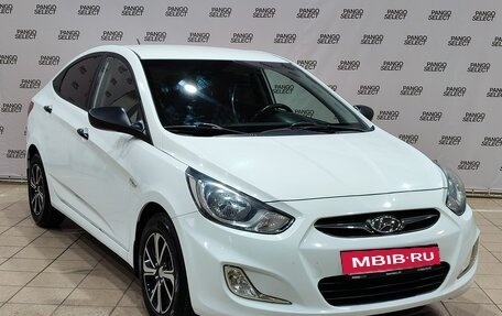 Hyundai Solaris II рестайлинг, 2014 год, 790 000 рублей, 3 фотография