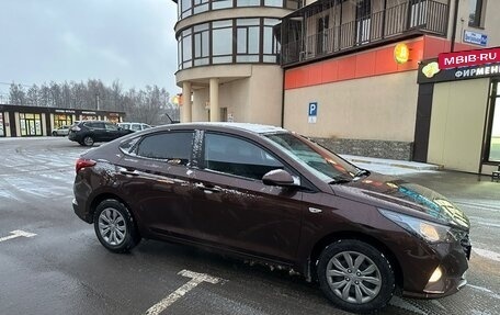 Hyundai Solaris II рестайлинг, 2021 год, 1 890 000 рублей, 5 фотография