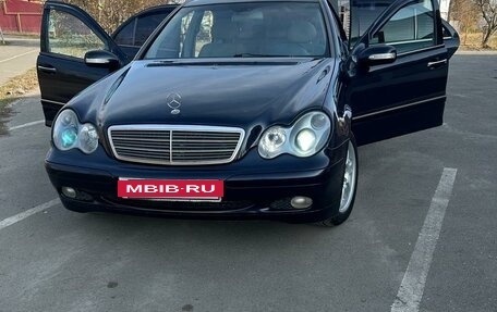 Mercedes-Benz C-Класс, 2002 год, 700 000 рублей, 7 фотография