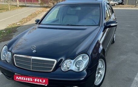 Mercedes-Benz C-Класс, 2002 год, 700 000 рублей, 3 фотография