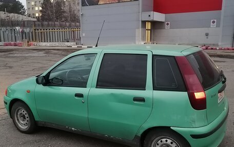 Fiat Punto III Punto Evo рестайлинг, 1998 год, 250 000 рублей, 10 фотография