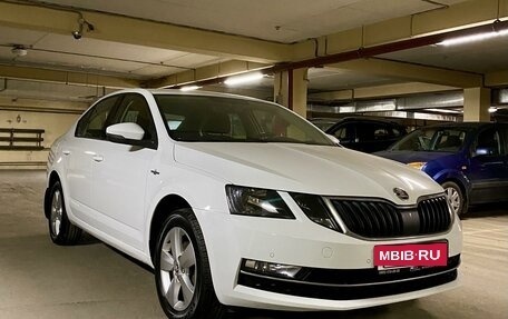 Skoda Octavia, 2019 год, 1 725 000 рублей, 2 фотография