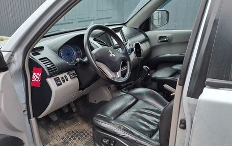 Mitsubishi L200 IV рестайлинг, 2007 год, 1 250 000 рублей, 12 фотография