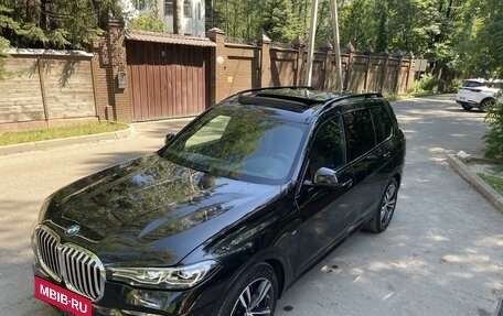 BMW X7, 2021 год, 8 350 000 рублей, 4 фотография