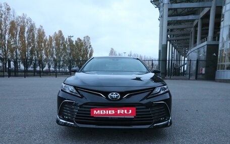 Toyota Camry, 2023 год, 4 250 000 рублей, 2 фотография