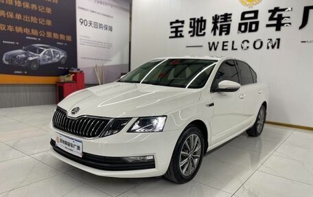 Skoda Octavia, 2020 год, 1 550 000 рублей, 2 фотография