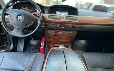 BMW 7 серия, 2007 год, 110 000 рублей, 6 фотография