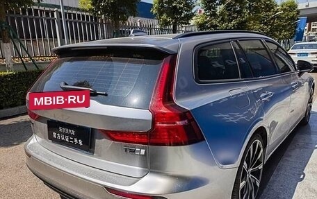 Volvo V60 II, 2020 год, 3 000 123 рублей, 4 фотография