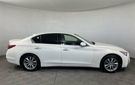 Infiniti Q50 I рестайлинг, 2014 год, 1 740 000 рублей, 4 фотография