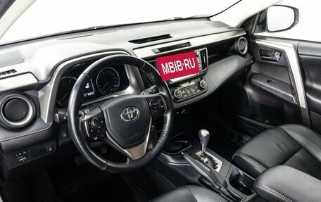 Toyota RAV4, 2019 год, 3 289 000 рублей, 11 фотография