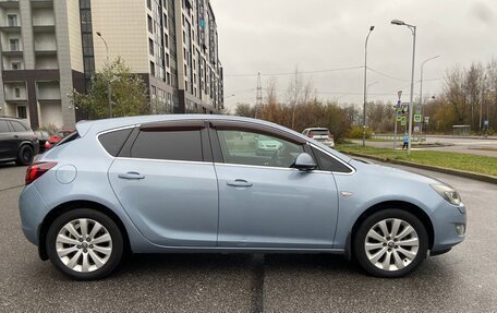 Opel Astra J, 2010 год, 775 000 рублей, 3 фотография