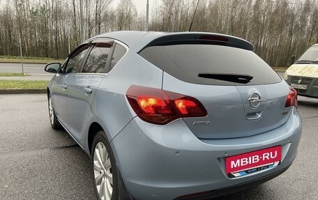 Opel Astra J, 2010 год, 775 000 рублей, 6 фотография