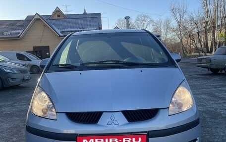 Mitsubishi Colt VI рестайлинг, 2006 год, 550 000 рублей, 1 фотография