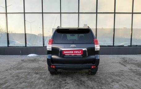 Toyota Land Cruiser Prado 150 рестайлинг 2, 2011 год, 2 999 000 рублей, 4 фотография