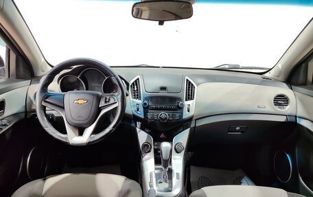 Chevrolet Cruze II, 2013 год, 740 000 рублей, 15 фотография