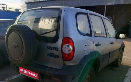 Chevrolet Niva I рестайлинг, 2009 год, 330 000 рублей, 3 фотография