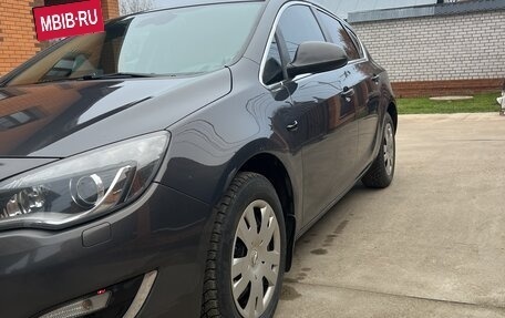 Opel Astra J, 2012 год, 1 050 000 рублей, 4 фотография