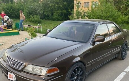 Toyota Mark II VIII (X100), 2000 год, 800 000 рублей, 2 фотография