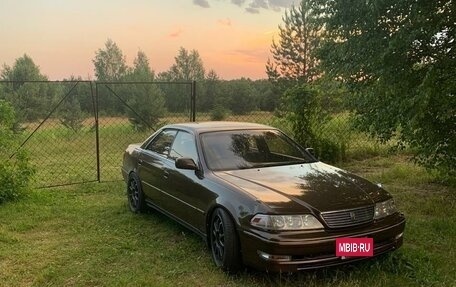 Toyota Mark II VIII (X100), 2000 год, 800 000 рублей, 3 фотография