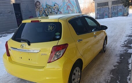 Toyota Vitz, 2013 год, 1 050 000 рублей, 8 фотография