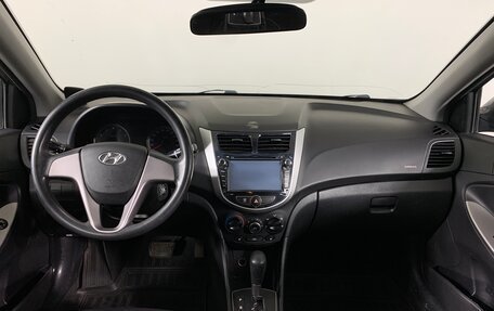 Hyundai Solaris II рестайлинг, 2014 год, 923 000 рублей, 12 фотография