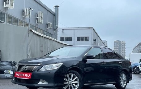 Toyota Camry, 2014 год, 1 699 000 рублей, 2 фотография