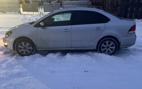 Volkswagen Polo VI (EU Market), 2017 год, 1 150 000 рублей, 5 фотография